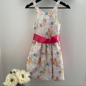 🔥 Girls Size 8 Floral Spring Dress